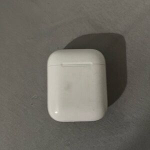 Airpods case (CASE ONLY)